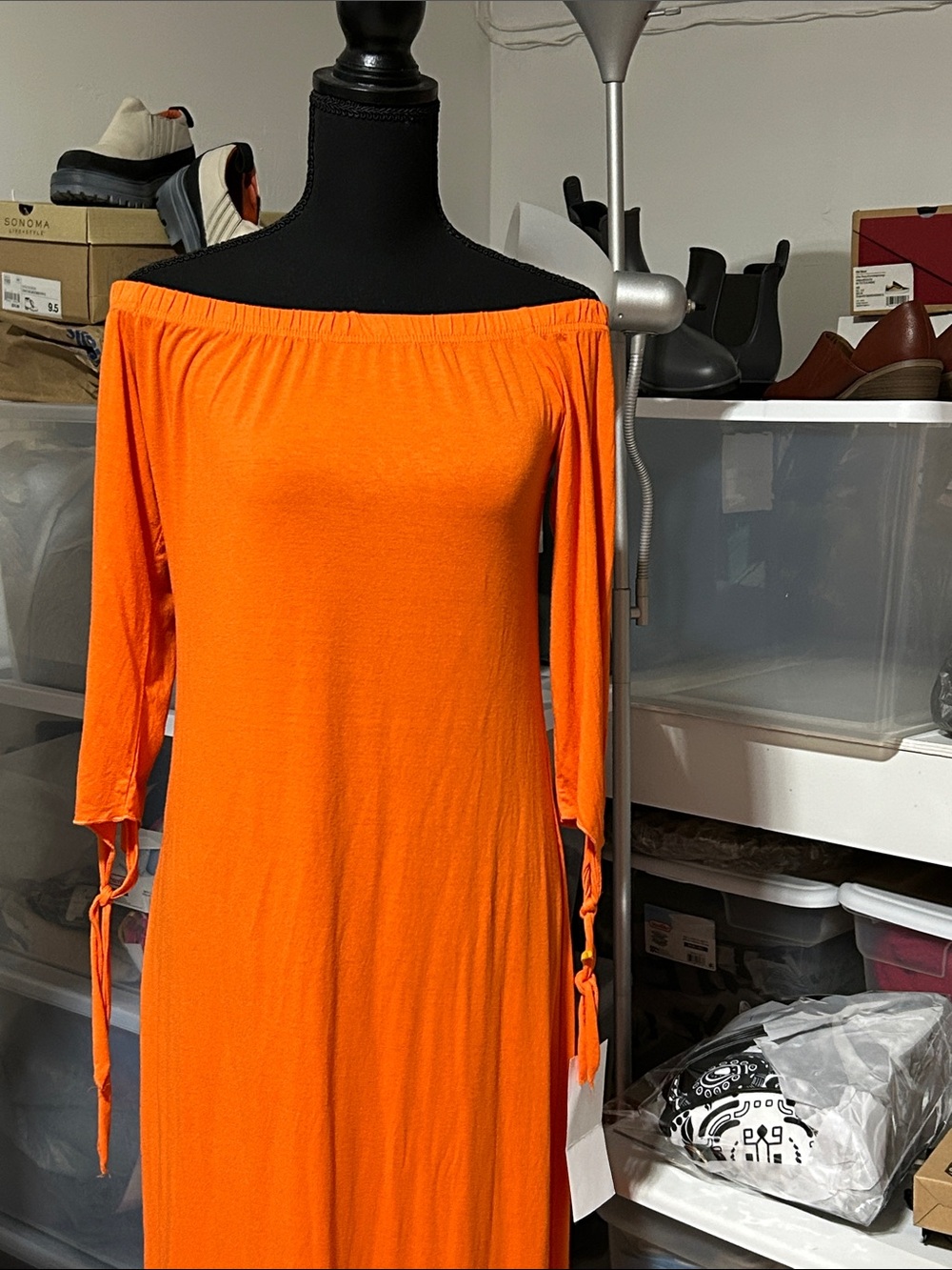 #027.B Sz M - Elegant Orange Maxi Dress - NWOT - Online Retailer